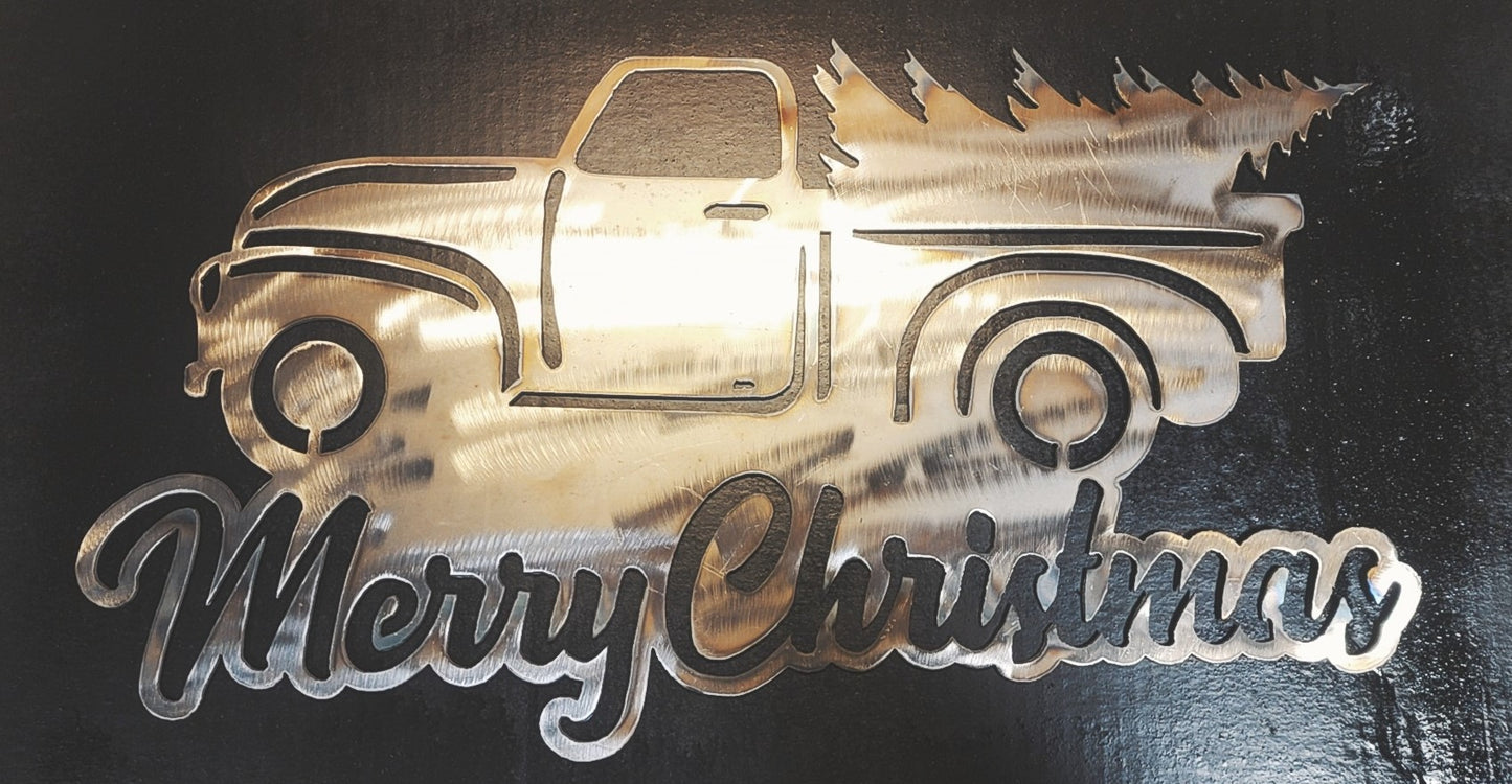 TRUCK HAULIN' A CHRISTMAS TREE